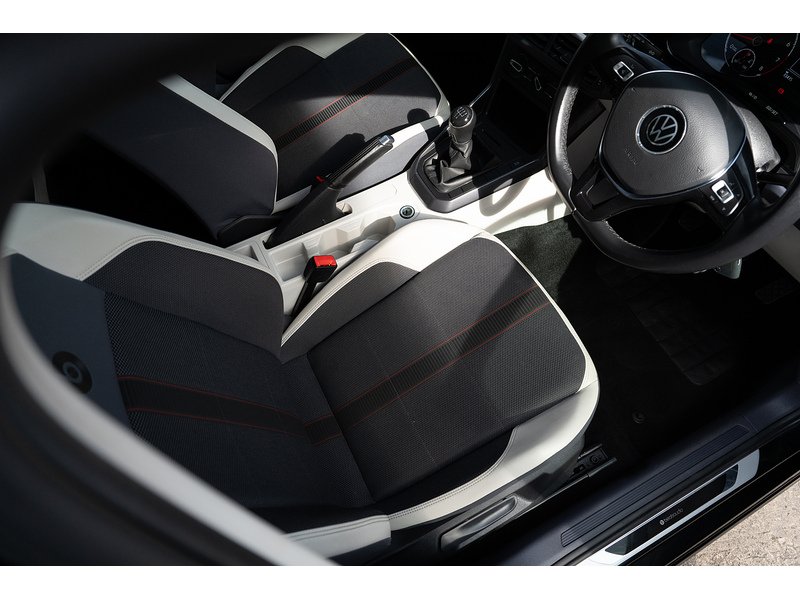 Volkswagen 1.0 EVO beats Hatchback 5dr Petrol Manual Euro 6 (s/s) (80 ps)