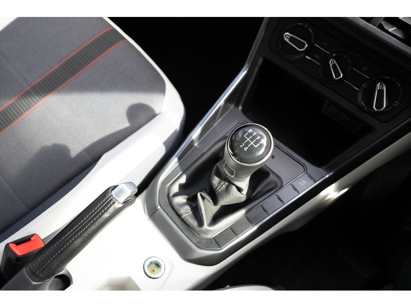Volkswagen 1.0 EVO beats Hatchback 5dr Petrol Manual Euro 6 (s/s) (80 ps)
