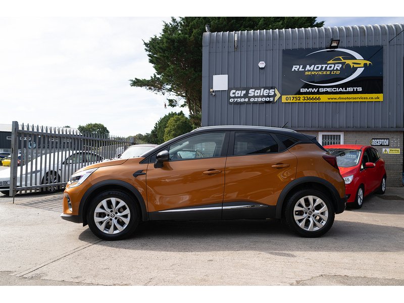 Renault 1.0 TCe Iconic SUV 5dr Petrol Manual Euro 6 (s/s) (100 ps)