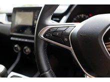 1.0 TCe Iconic SUV 5dr Petrol Manual Euro 6 (s/s) (100 ps)