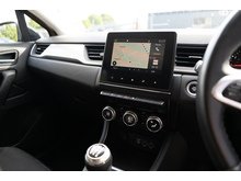 1.0 TCe Iconic SUV 5dr Petrol Manual Euro 6 (s/s) (100 ps)