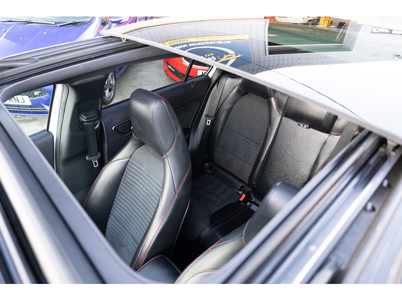 Mercedes-Benz 2.0 A250 AMG Sport Hatchback 5dr Petrol 7G-DCT 4MATIC Euro 6 (s/s) (211 ps)