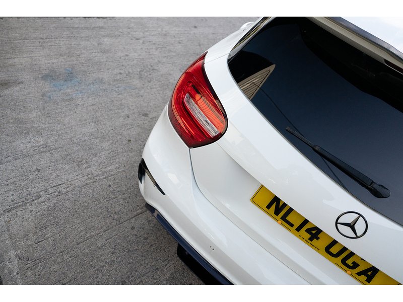 Mercedes-Benz 2.0 A250 AMG Sport Hatchback 5dr Petrol 7G-DCT 4MATIC Euro 6 (s/s) (211 ps)