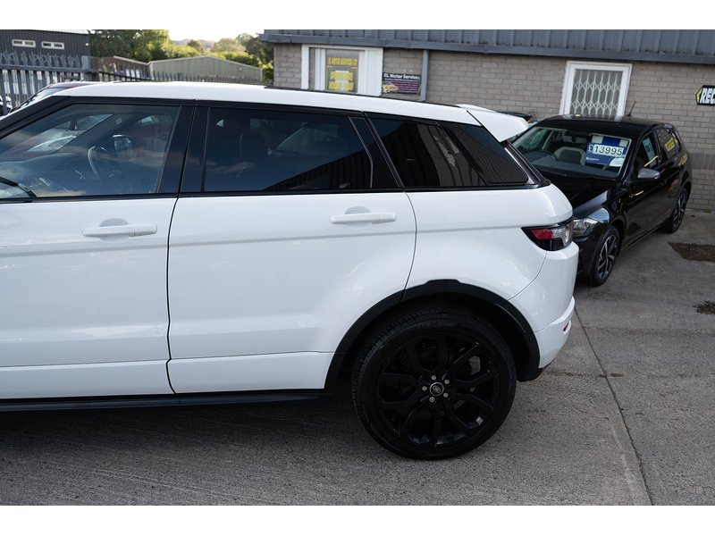 Land Rover 2.2 SD4 Dynamic SUV 5dr Diesel Auto 4WD Euro 5 (190 ps)