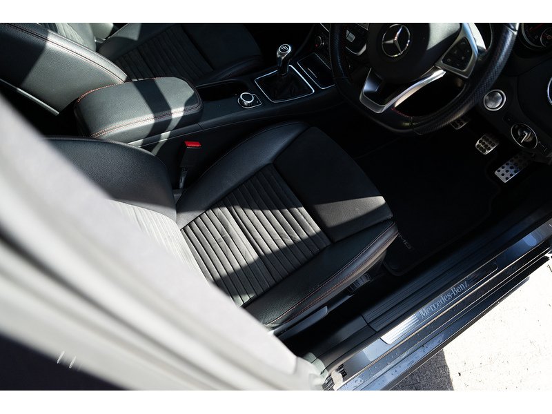 Mercedes-Benz 1.6 CLA180 AMG Line Edition Coupe 4dr Petrol Manual Euro 6 (s/s) (122 ps)