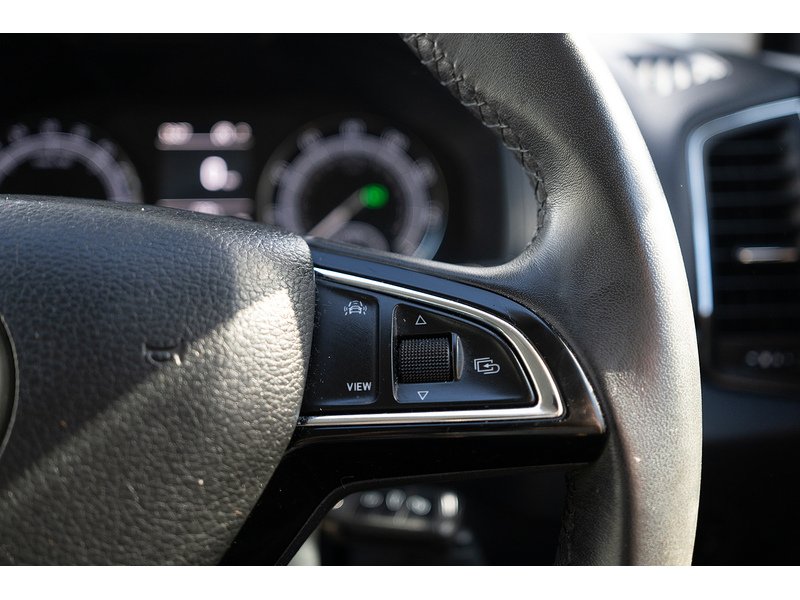 Skoda 1.6 TDI SE SUV 5dr Diesel DSG Euro 6 (s/s) (115 ps)