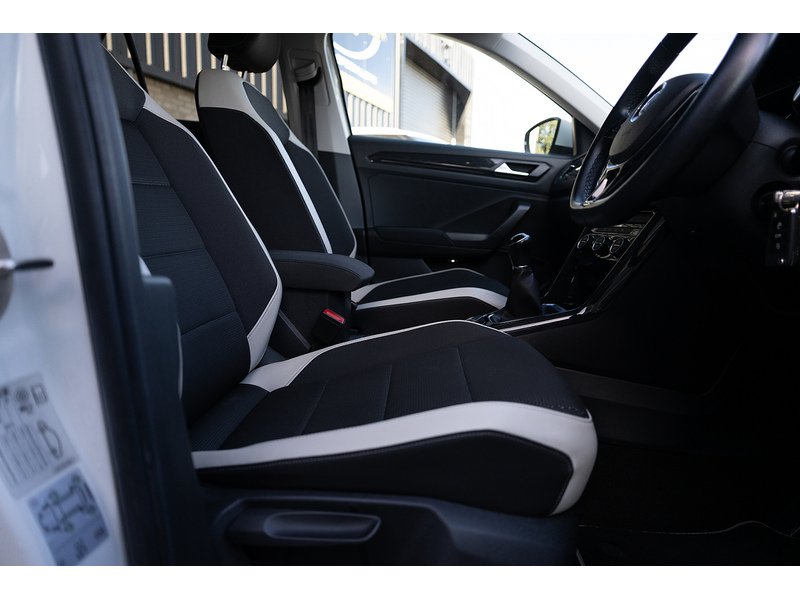 Volkswagen 2.0 TDI SEL SUV 5dr Diesel Manual 4Motion Euro 6 (s/s) (150 ps)