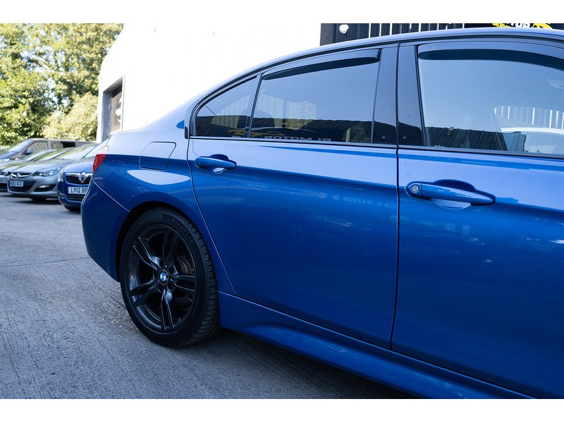 BMW 2.0 320d M Sport Saloon 4dr Diesel Manual Euro 5 (s/s) (184 ps)