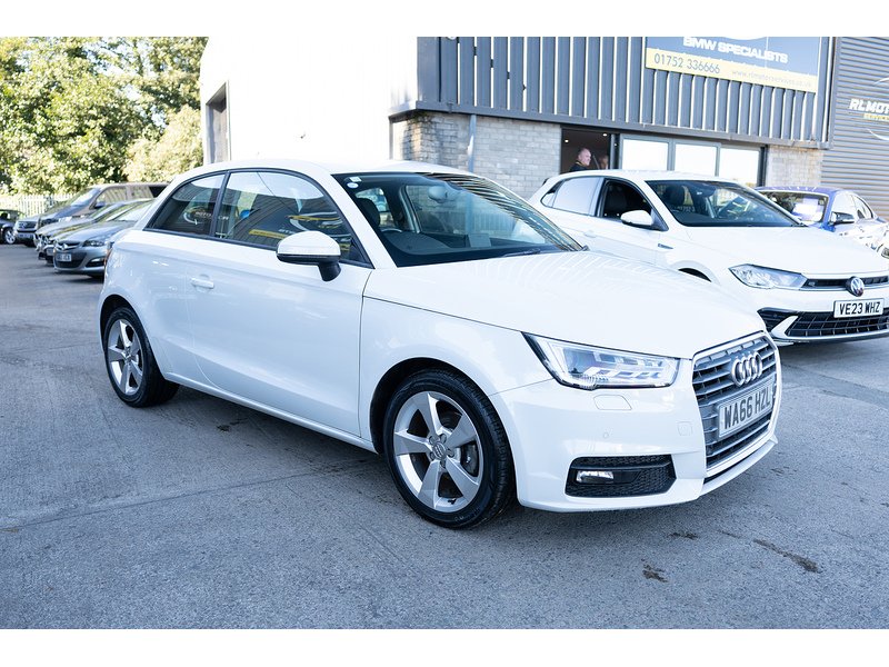 Audi Hatchback Tfsi 1.0 2dr Hatchback Automatic Petrol