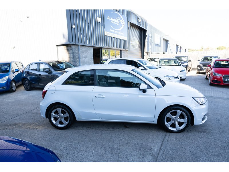 Audi Hatchback Tfsi 1.0 2dr Hatchback Automatic Petrol