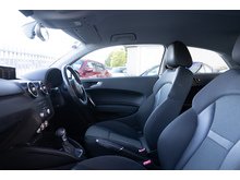 Hatchback Tfsi 1.0 2dr Hatchback Automatic Petrol