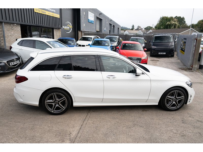 Mercedes-Benz C220d AMG Line 2.0 5dr Estate Automatic Diesel