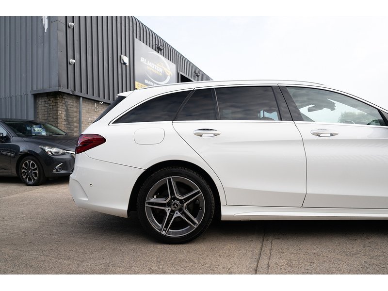 Mercedes-Benz C220d AMG Line 2.0 5dr Estate Automatic Diesel