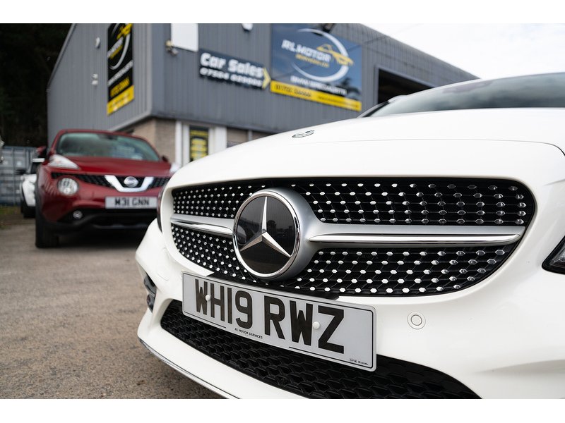 Mercedes-Benz C220d AMG Line 2.0 5dr Estate Automatic Diesel