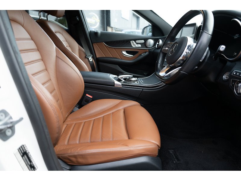 Mercedes-Benz C220d AMG Line 2.0 5dr Estate Automatic Diesel