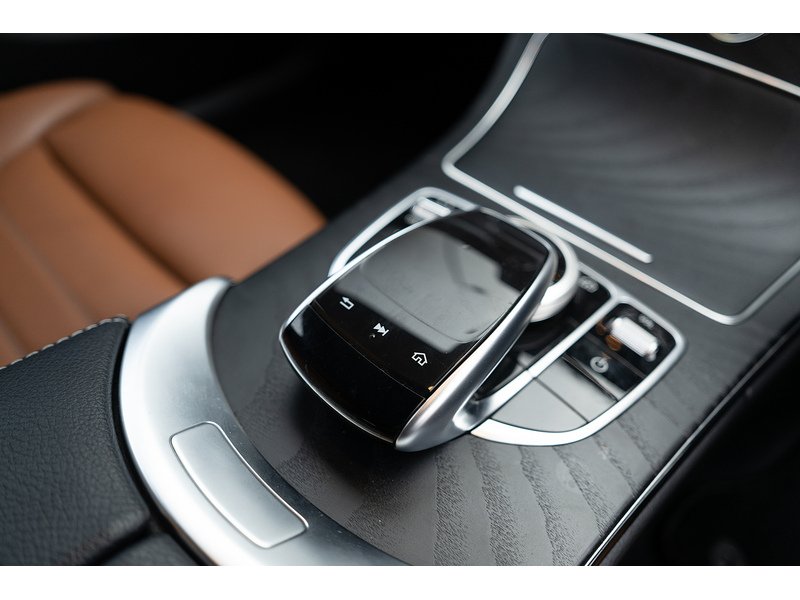 Mercedes-Benz C220d AMG Line 2.0 5dr Estate Automatic Diesel