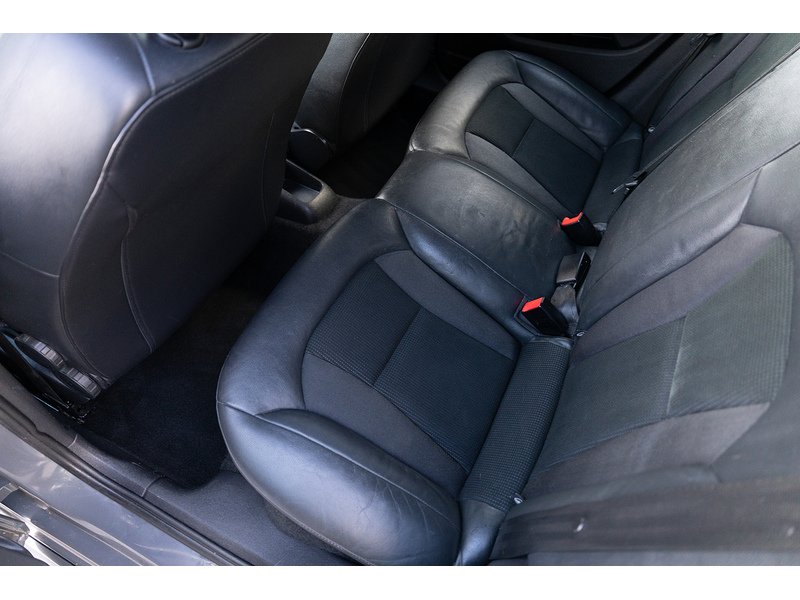 Audi 1.6 TDI S line Sportback 5dr Diesel Manual Euro 6 (s/s) (116 ps)