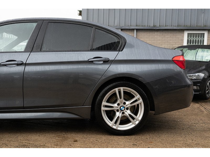 BMW 3.0 335d M Sport Saloon 4dr Diesel Auto xDrive Euro 6 (s/s) (313 ps)
