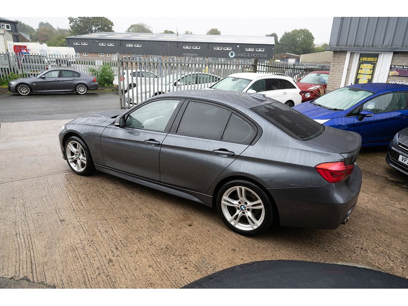 BMW 3.0 335d M Sport Saloon 4dr Diesel Auto xDrive Euro 6 (s/s) (313 ps)
