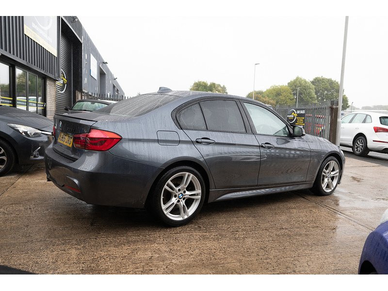 BMW 3.0 335d M Sport Saloon 4dr Diesel Auto xDrive Euro 6 (s/s) (313 ps)