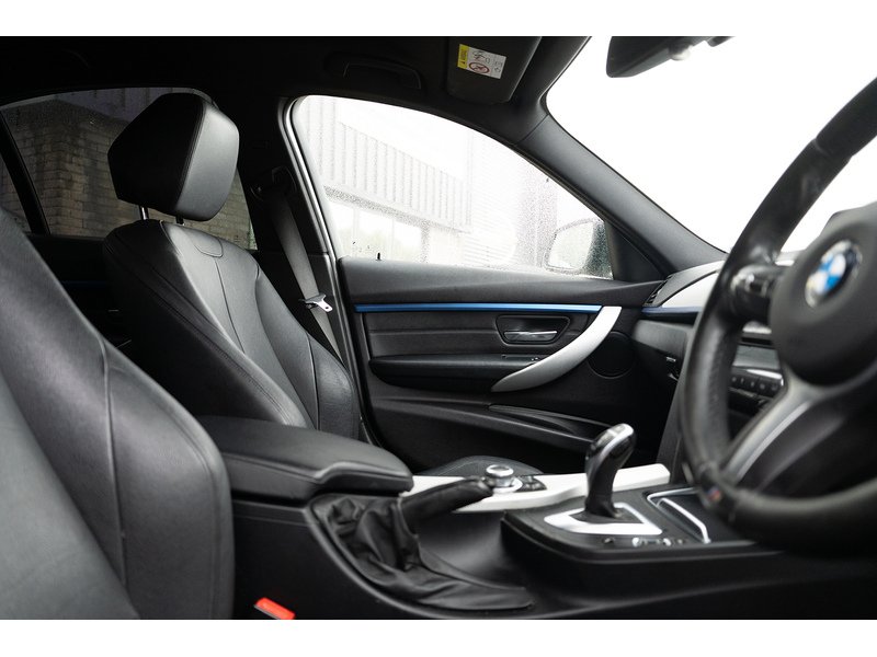 BMW 3.0 335d M Sport Saloon 4dr Diesel Auto xDrive Euro 6 (s/s) (313 ps)
