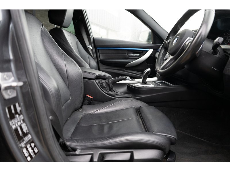BMW 3.0 335d M Sport Saloon 4dr Diesel Auto xDrive Euro 6 (s/s) (313 ps)