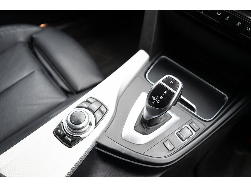 BMW 3.0 335d M Sport Saloon 4dr Diesel Auto xDrive Euro 6 (s/s) (313 ps)