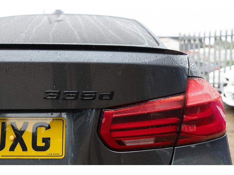 BMW 3.0 335d M Sport Saloon 4dr Diesel Auto xDrive Euro 6 (s/s) (313 ps)