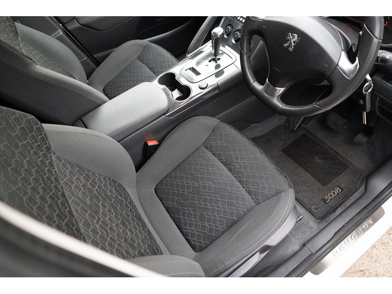 Peugeot 1.6 e-HDi Active SUV 5dr Diesel EGC Euro 5 (s/s) (115 ps)