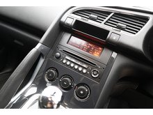 1.6 e-HDi Active SUV 5dr Diesel EGC Euro 5 (s/s) (115 ps)