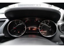 1.6 e-HDi Active SUV 5dr Diesel EGC Euro 5 (s/s) (115 ps)