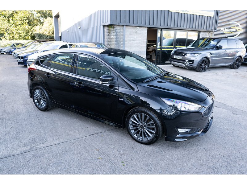 Ford 1.0T EcoBoost ST-Line Hatchback 5dr Petrol Manual Euro 6 (s/s) (140 ps)