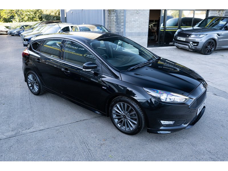 Ford 1.0T EcoBoost ST-Line Hatchback 5dr Petrol Manual Euro 6 (s/s) (140 ps)