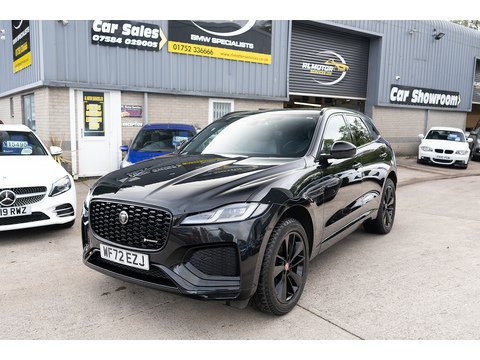 Jaguar 2.0 P250i R-Dynamic Black SUV 5dr Petrol Auto AWD Euro 6 (s/s) (250 ps)