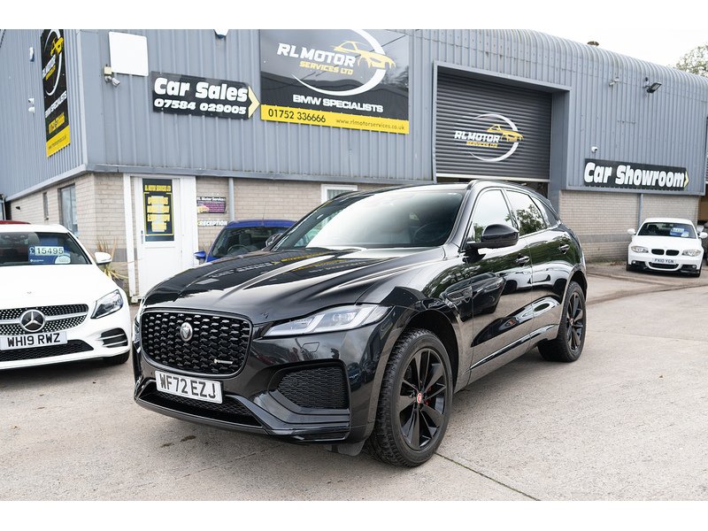 Jaguar 2.0 P250i R-Dynamic Black SUV 5dr Petrol Auto AWD Euro 6 (s/s) (250 ps)