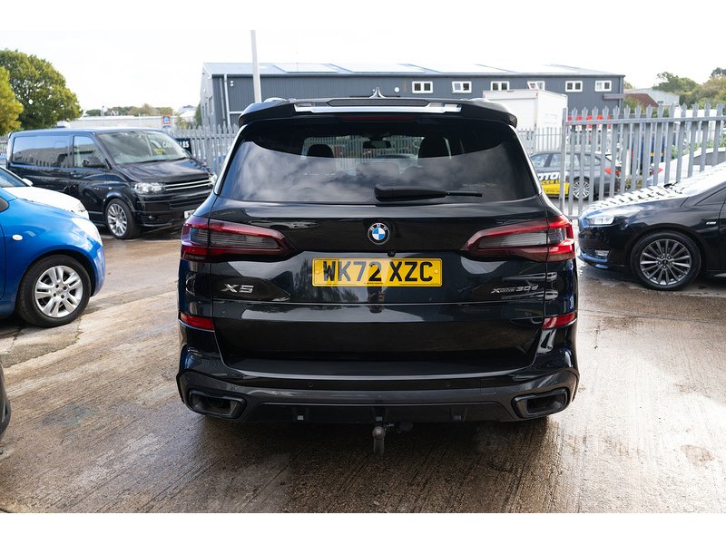 BMW 3.0 30d MHT M Sport SUV 5dr Diesel Hybrid Auto xDrive Euro 6 (s/s) (286 ps)