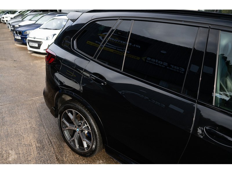BMW 3.0 30d MHT M Sport SUV 5dr Diesel Hybrid Auto xDrive Euro 6 (s/s) (286 ps)