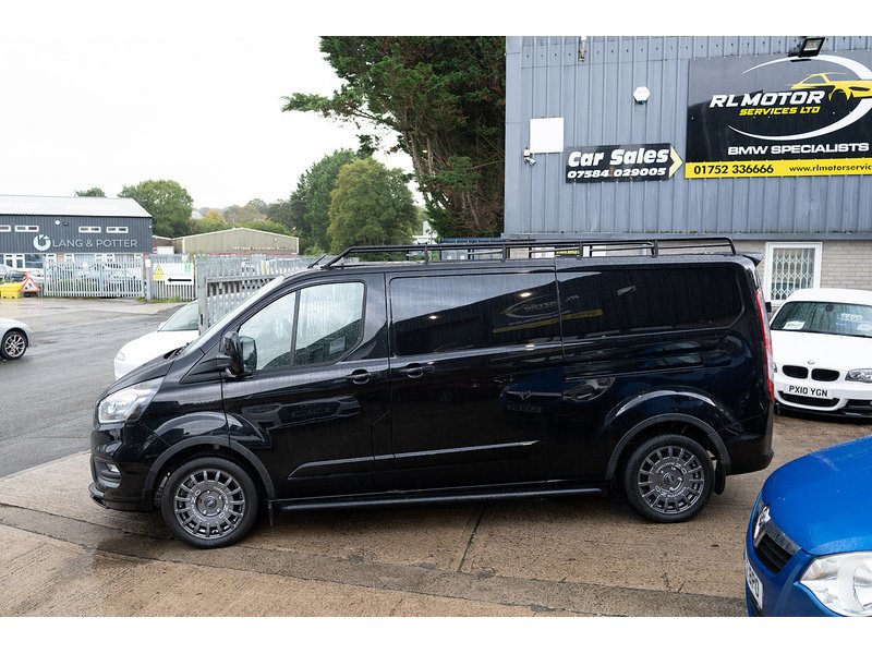 Ford 2.0 300 EcoBlue Limited Panel Van 5dr Diesel Manual L2 H1 Euro 6 (s/s) (170 ps)