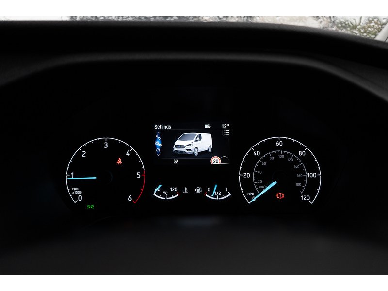 Ford 2.0 300 EcoBlue Limited Panel Van 5dr Diesel Manual L2 H1 Euro 6 (s/s) (170 ps)