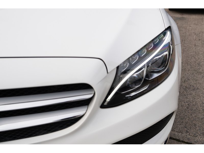Mercedes-Benz 2.1 C300dh BlueTEC AMG Line Saloon 4dr Diesel Hybrid G-Tronic+ Euro 6 (s/s) (231 ps)