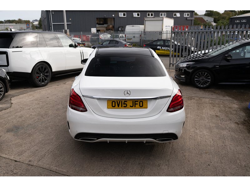 Mercedes-Benz 2.1 C300dh BlueTEC AMG Line Saloon 4dr Diesel Hybrid G-Tronic+ Euro 6 (s/s) (231 ps)