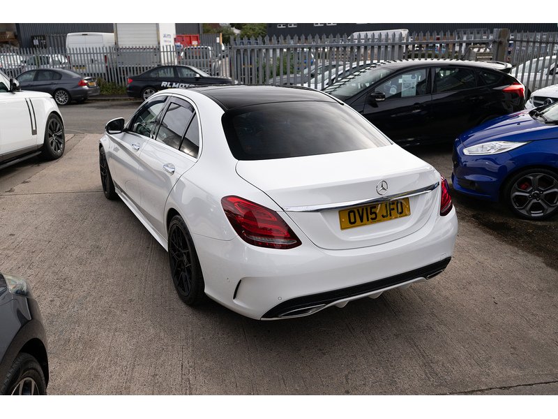 Mercedes-Benz 2.1 C300dh BlueTEC AMG Line Saloon 4dr Diesel Hybrid G-Tronic+ Euro 6 (s/s) (231 ps)