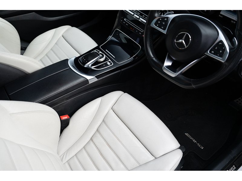 Mercedes-Benz 2.1 C300dh BlueTEC AMG Line Saloon 4dr Diesel Hybrid G-Tronic+ Euro 6 (s/s) (231 ps)
