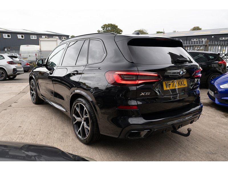 BMW 3.0 30d MHT M Sport SUV 5dr Diesel Hybrid Auto xDrive Euro 6 (s/s) (286 ps)
