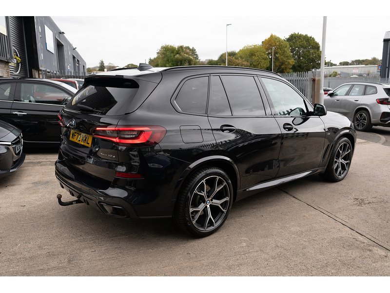 BMW 3.0 30d MHT M Sport SUV 5dr Diesel Hybrid Auto xDrive Euro 6 (s/s) (286 ps)
