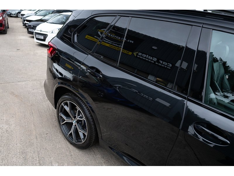 BMW 3.0 30d MHT M Sport SUV 5dr Diesel Hybrid Auto xDrive Euro 6 (s/s) (286 ps)