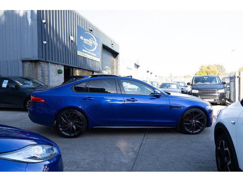 Jaguar 3.0d V6 S Saloon 4dr Diesel Auto Euro 6 (s/s) (300 ps)