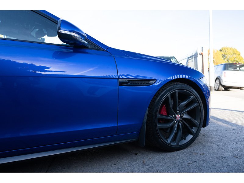 Jaguar 3.0d V6 S Saloon 4dr Diesel Auto Euro 6 (s/s) (300 ps)