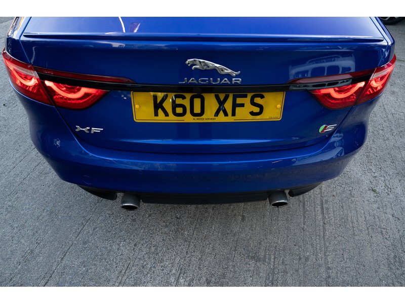 Jaguar 3.0d V6 S Saloon 4dr Diesel Auto Euro 6 (s/s) (300 ps)