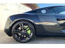 AUDI R8 4.2 FSI V8 Coupe 2dr Petrol S Tronic quattro Euro 5 (430 ps)